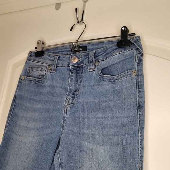 True Religion Light Blue Jeans Y2K fashion Y2Kcore aesthetic, 2000s style - Picture 5 of 8